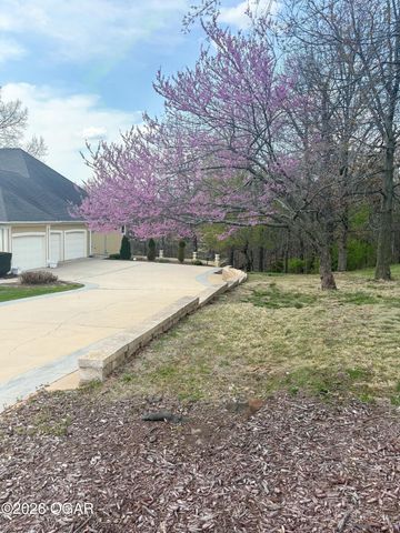 3 Ridgewood Court, Joplin, MO 64804