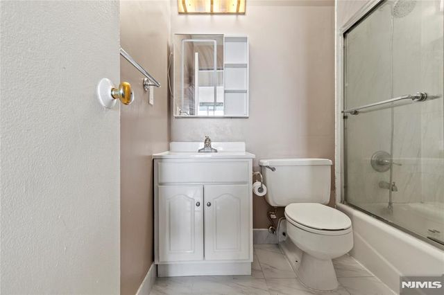 250 Gorge Road 18K, Cliffside Park, NJ 07010