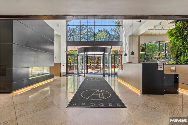 250 Gorge Road 18K, Cliffside Park, NJ 07010