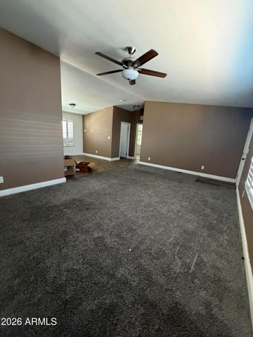 5747 W Missouri Avenue 32, Glendale, AZ 85301
