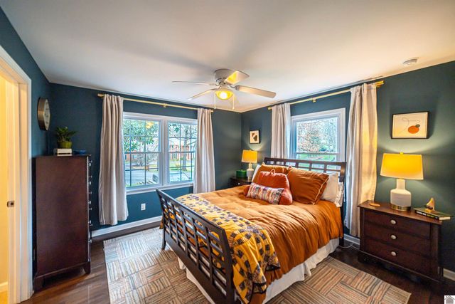 726 Woodland Dr, Paducah, KY 42001