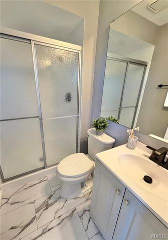 344 Saddle Back Drive, St Louis, MO 63129