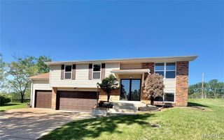 344 Saddle Back Drive, St Louis, MO 63129