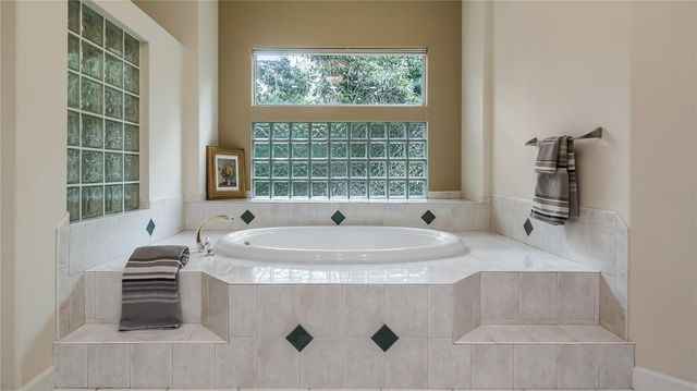 693 STONEFIELD LOOP, Lake Mary, FL 32746