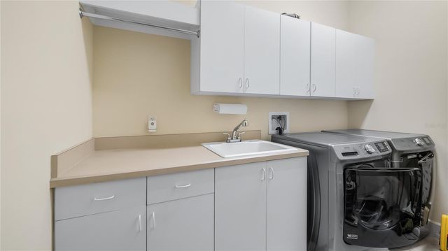 693 STONEFIELD LOOP, Lake Mary, FL 32746