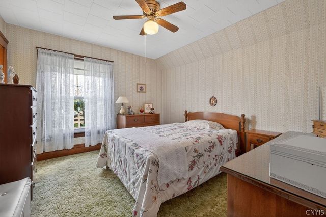 210 Freeman Avenue, Geddes, NY 13209