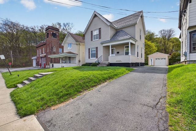 210 Freeman Avenue, Geddes, NY 13209
