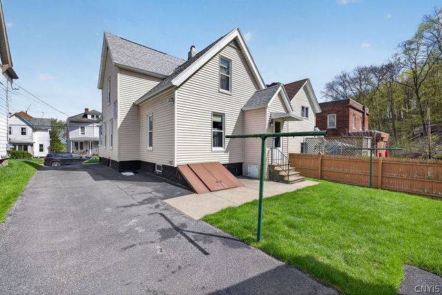 210 Freeman Avenue, Geddes, NY 13209