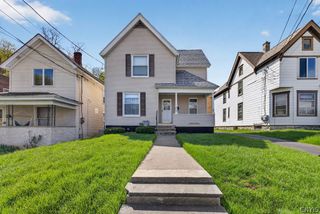 210 Freeman Avenue, Geddes, NY 13209