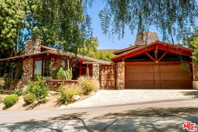 1926 Calle Yucca, Thousand Oaks, CA 91360