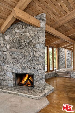 1926 Calle Yucca, Thousand Oaks, CA 91360