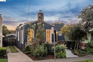 5721 Roberts Ave, Oakland, CA 94605