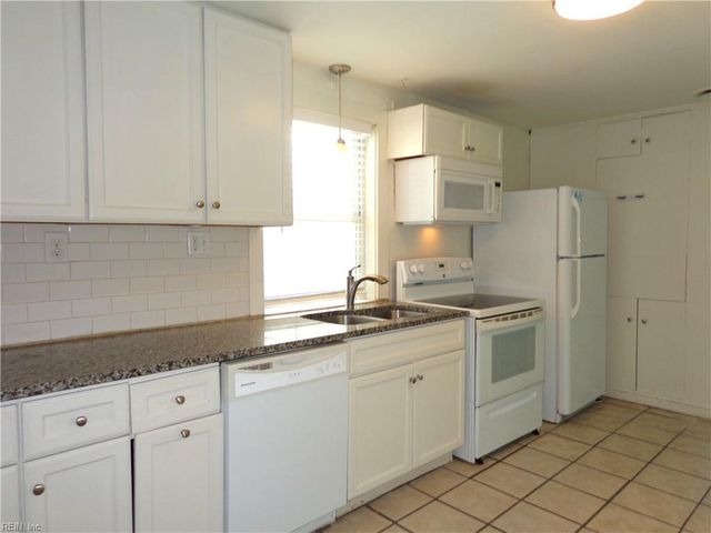 2020 E Ocean View Ave Apt 5, Norfolk, VA 23503