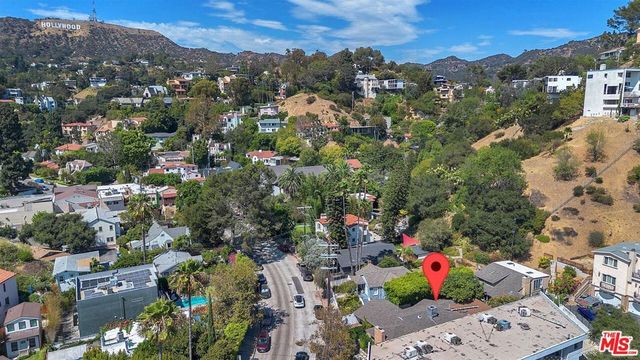 2652 N Beachwood Drive, Los Angeles, CA 90068