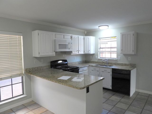 4090 Windhaven Lane, Dallas, TX 75287