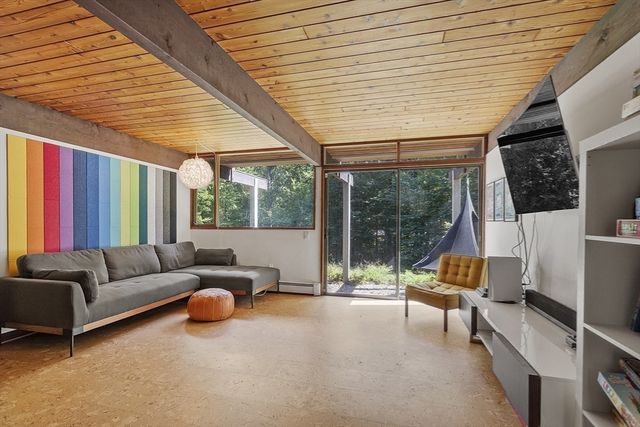 54 Nowell Farme Road, Carlisle, MA 01741