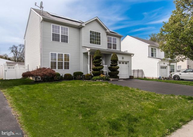 2903 GLENRICH AVE, Bristol, PA 19007