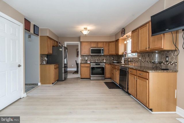 2903 GLENRICH AVE, Bristol, PA 19007