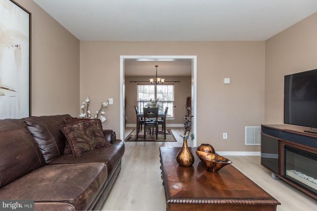 2903 GLENRICH AVE, Bristol, PA 19007