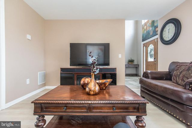 2903 GLENRICH AVE, Bristol, PA 19007