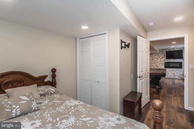 2903 GLENRICH AVE, Bristol, PA 19007