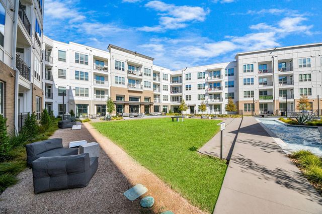 15635 Memorial Drive 347, Houston, TX 77079