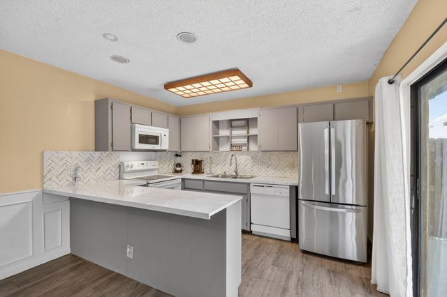 4175 Turnberry Circle 1102, Lake Worth, FL 33467