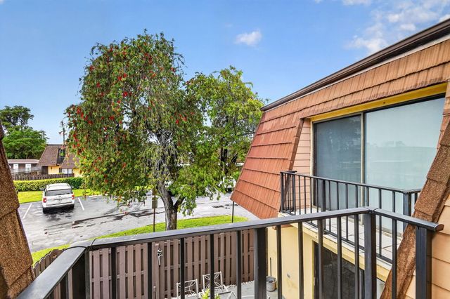 4175 Turnberry Circle 1102, Lake Worth, FL 33467