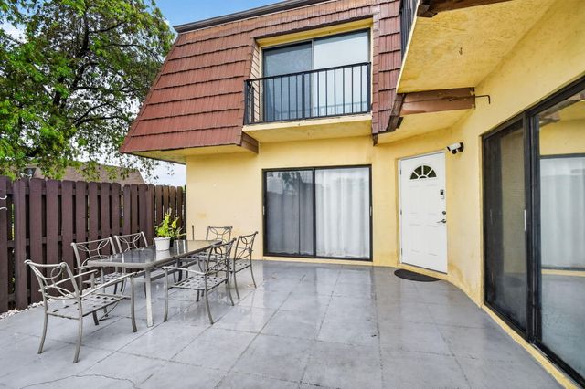 4175 Turnberry Circle 1102, Lake Worth, FL 33467