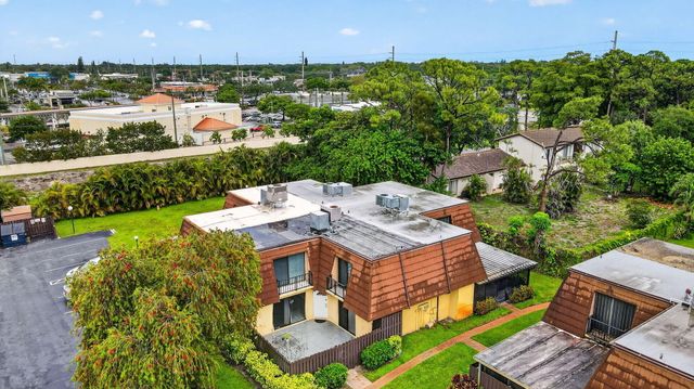 4175 Turnberry Circle 1102, Lake Worth, FL 33467