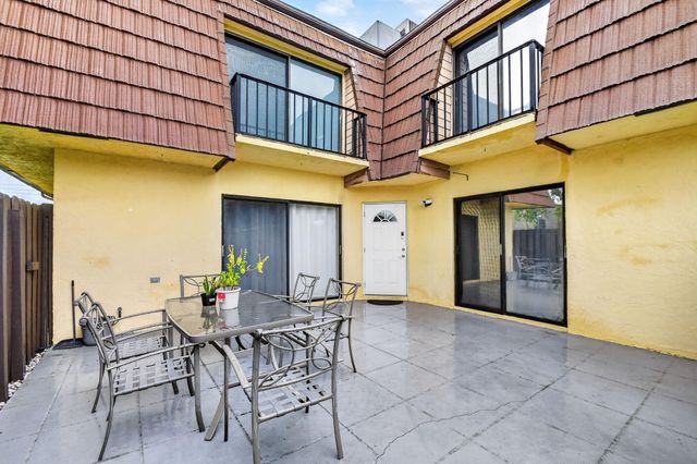 4175 Turnberry Circle 1102, Lake Worth, FL 33467