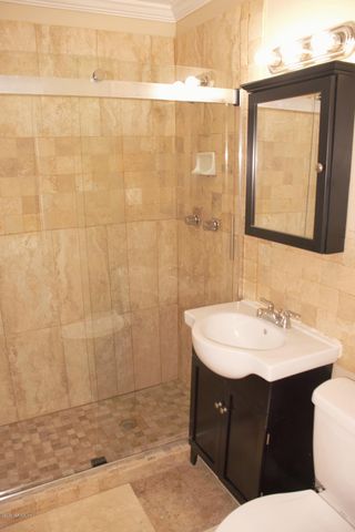 3011 LAKE SHORE Boulevard, Jacksonville, FL 32210