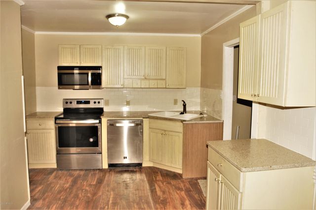 3011 LAKE SHORE Boulevard, Jacksonville, FL 32210