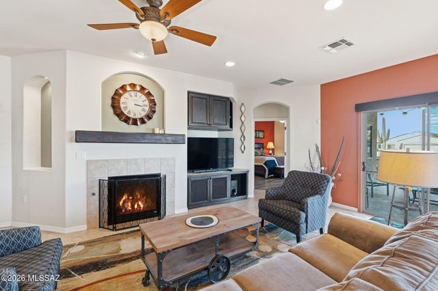 2431 S Via Anzavita, Green Valley, AZ 85614