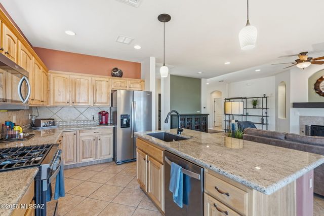 2431 S Via Anzavita, Green Valley, AZ 85614