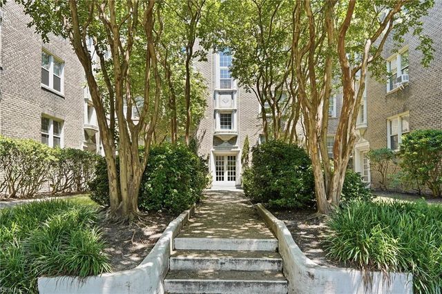 940 Gates Ave Apt A2, Norfolk, VA 23517
