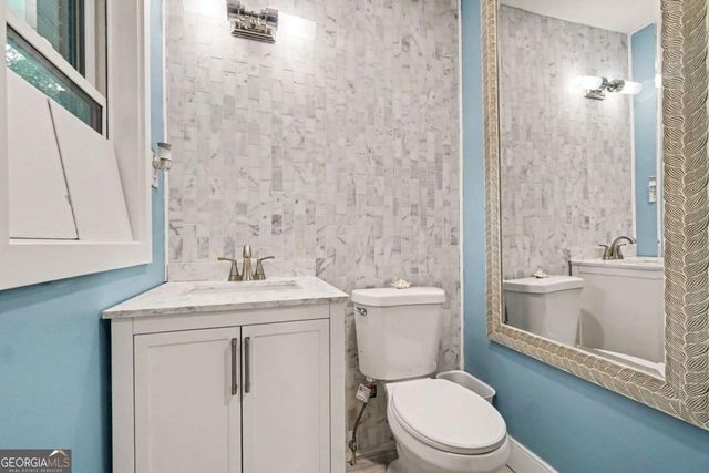 1657 Mcclelland Avenue, East Point, GA 30344