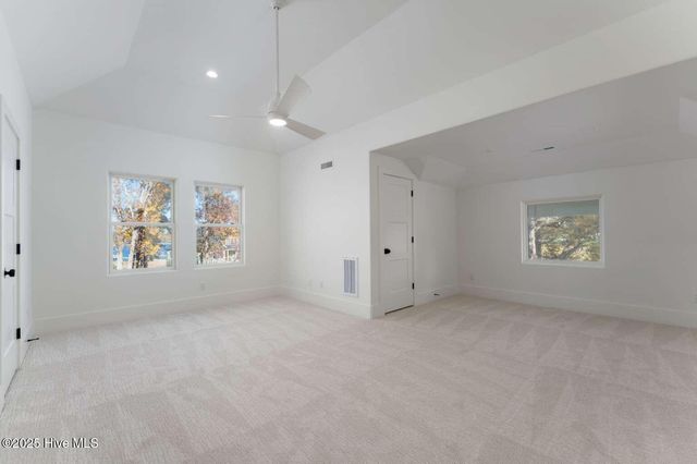 38 Reston Bluff, Hampstead, NC 28443