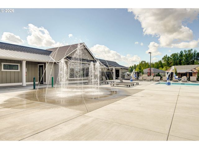 6627 Se KINNAMAN St, Hillsboro, OR 97123