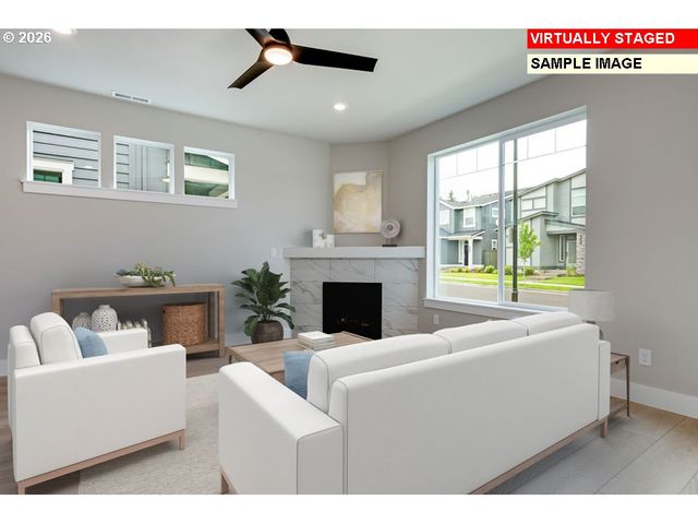 6627 Se KINNAMAN St, Hillsboro, OR 97123