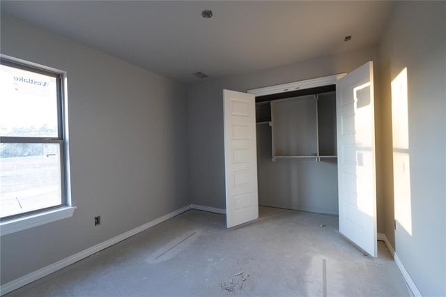 12520 SW 31st Street, Yukon, OK 73099