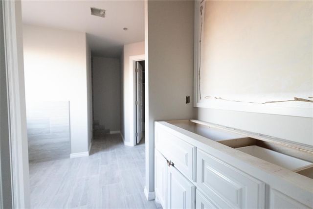 12520 SW 31st Street, Yukon, OK 73099