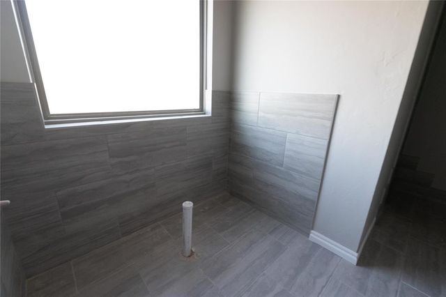 12520 SW 31st Street, Yukon, OK 73099