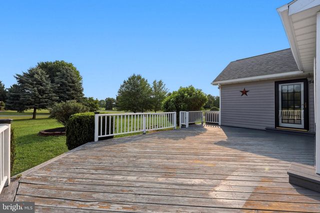 15 SUDLEY LN, Martinsburg, WV 25403