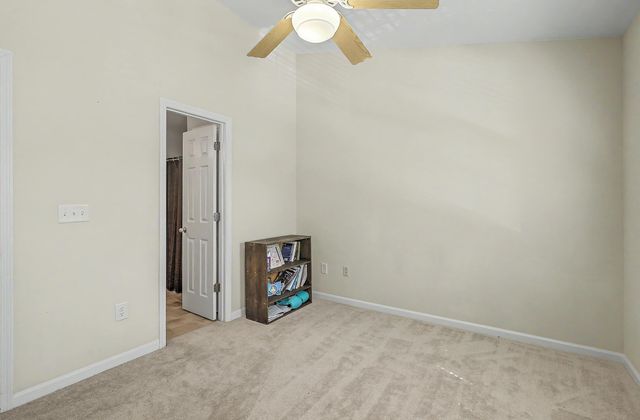 7982 Shadow Oak Drive, North Charleston, SC 29406