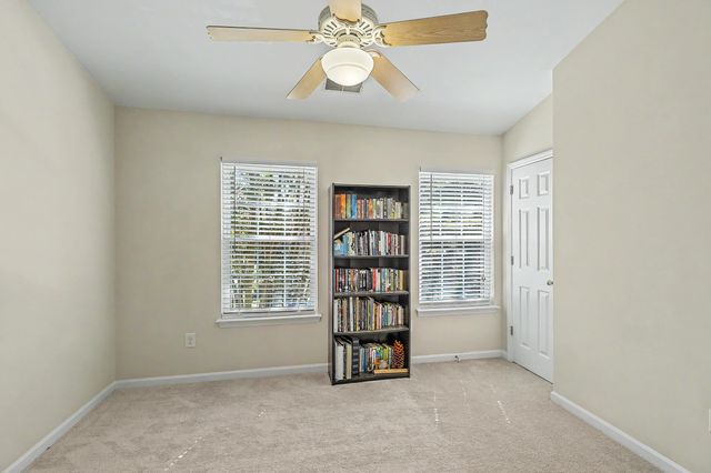 7982 Shadow Oak Drive, North Charleston, SC 29406