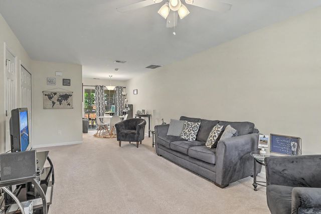 7982 Shadow Oak Drive, North Charleston, SC 29406