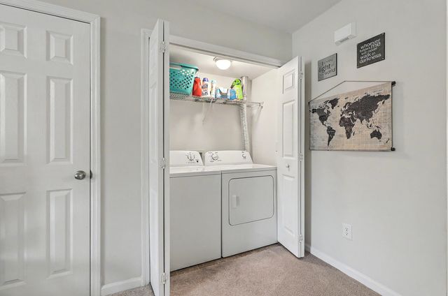 7982 Shadow Oak Drive, North Charleston, SC 29406