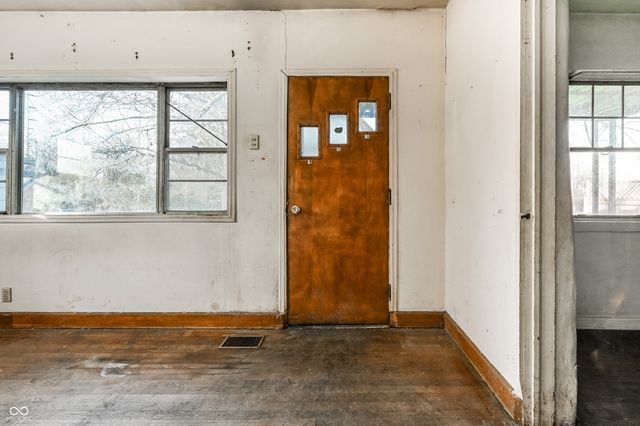 5101 Clarendon Road, Indianapolis, IN 46208