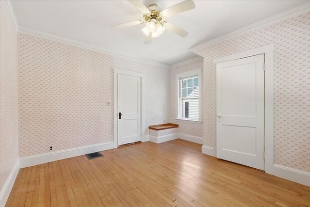 2445 Centre St, Boston, MA 02132